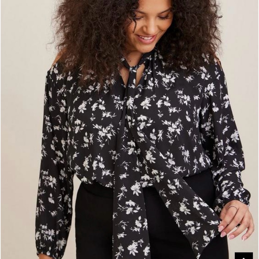Torrid Georgette Cold Shoulder Front Tie Blouse